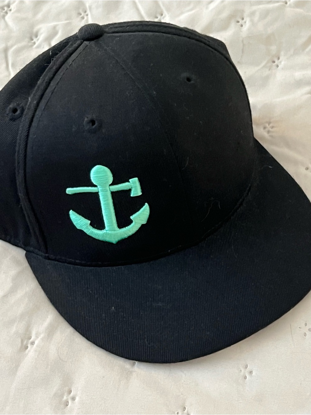 Men’s Black Cap with Mint Anchor Embroidery